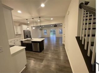 12032 Basking Dr, Charlotte, NC 28214