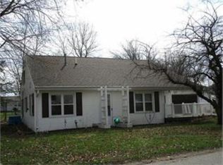 2919 Sands Ave, Cedar Falls, IA 50613