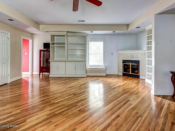 RealTourCast | C King | Lee Interiors (2