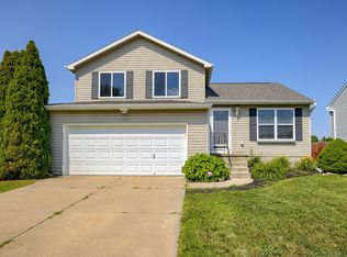 7826 S 161st Ter, Omaha, NE 68136