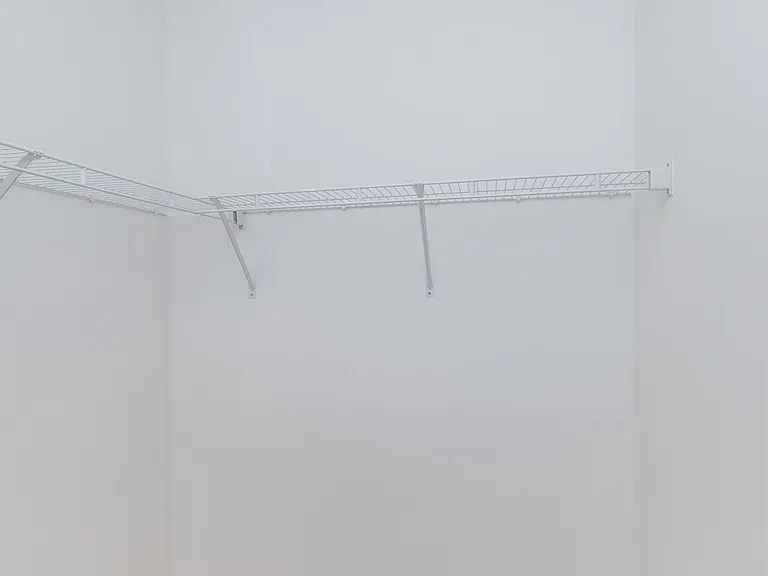 33 W Ontario St #31D — Photo 52