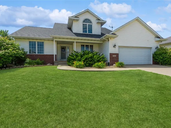 3616 Raccoon Ridge Rd SW, Cedar Rapids, IA 52404
