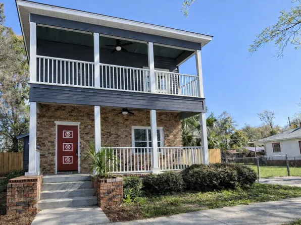 710 E 35th St, Savannah, GA 31401