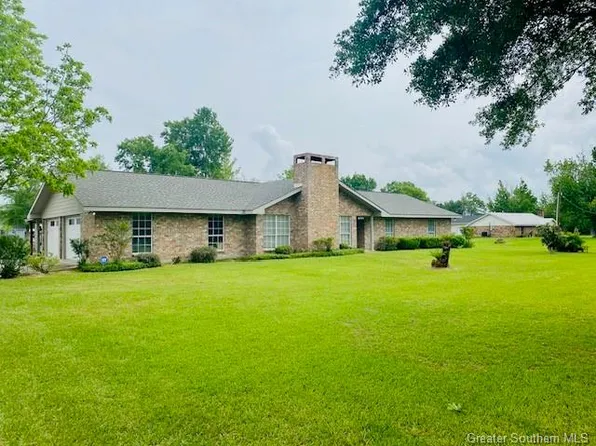 3022 E Tank Farm Rd, Lake Charles, LA 70607