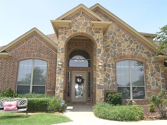2nd image of 7133 Hinton Dr