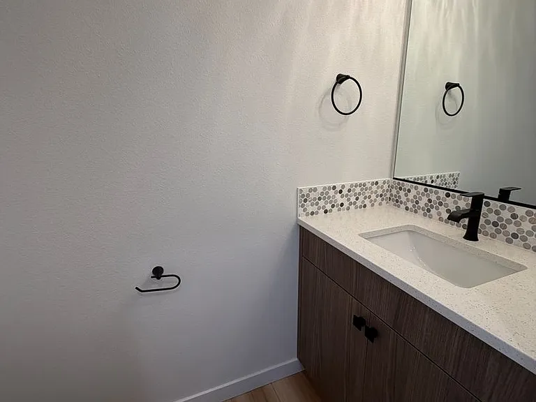 6398 NE Melby Way #3 — Photo 4