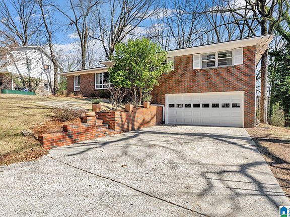 3rd image of 1325 Southhall Rd