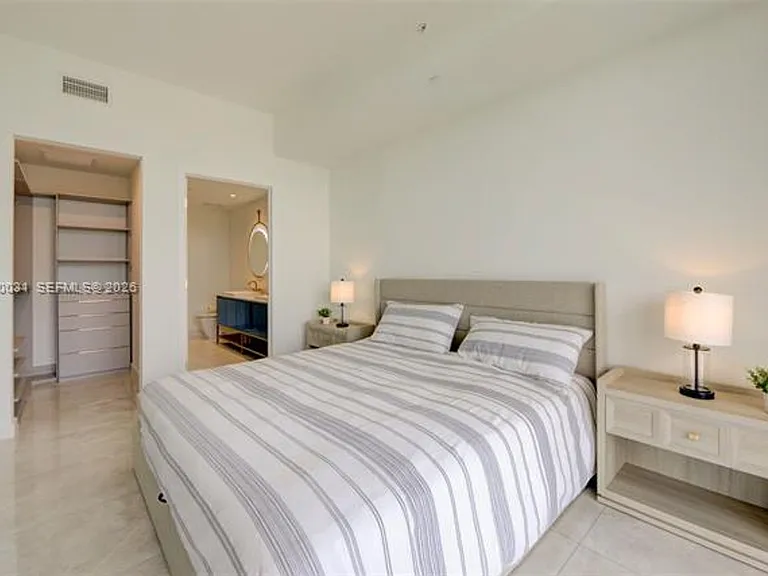 2678 Tigertail Ave #CU-1403 — Photo 8