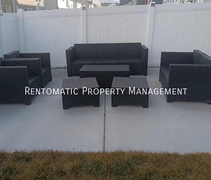 12303 S Varitek Dr — Photo 39