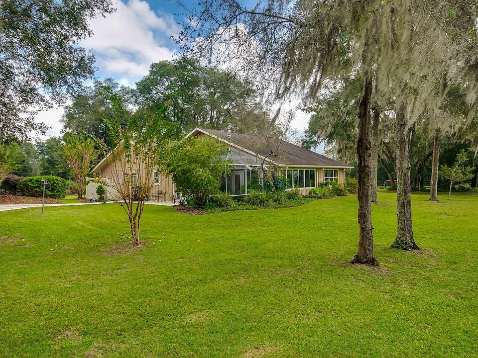 1st image of 12090 NW 100th St