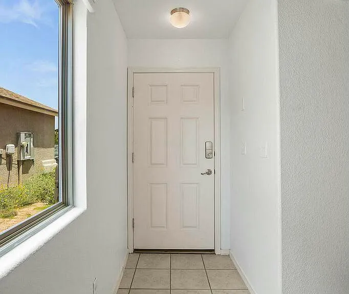 7244 Long Meadow Dr — Photo 4