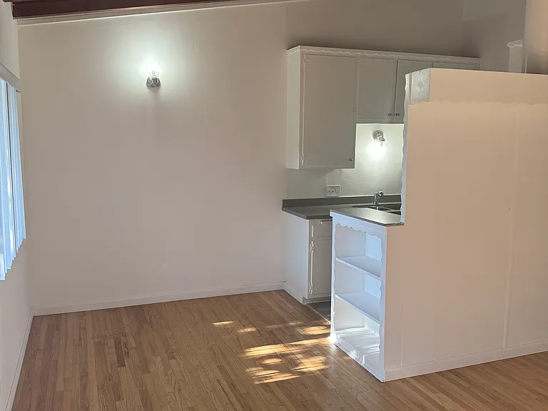 3117 Colorado Ave #E1 — Photo 13
