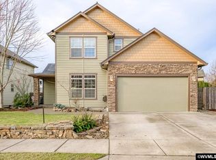 2380 Mountain River Dr, Lebanon, OR 97355