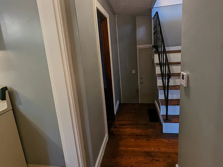 945 Vernon Dr — Photo 12