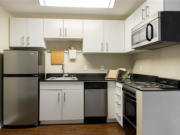 5th image of 3183 Wilshire Blvd Unit 703