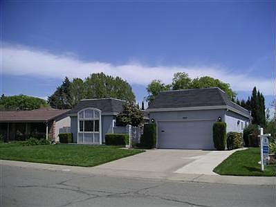 2nd image of 2651 Heidelberg Ct
