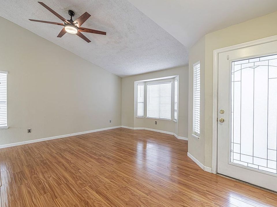 1st image of 756 Twinberry Ln
