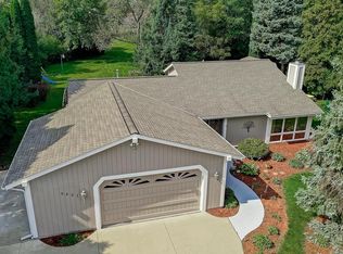 9421 S 31st St, Franklin, WI 53132