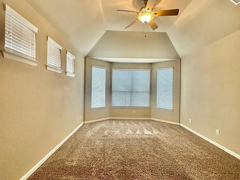 4001 Muscadine Dr — Photo 33