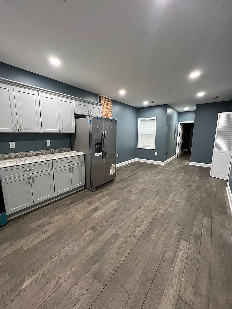 2020 McCulloh Street — Photo 3