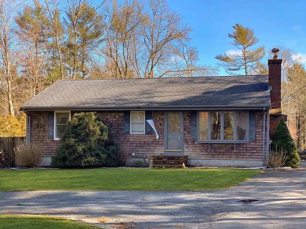 67 White Oak Run, Dartmouth, MA 02747