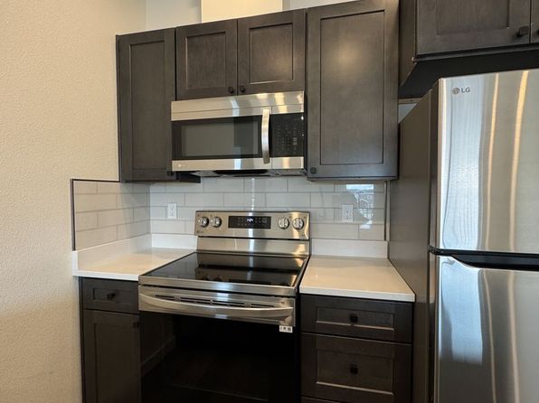 981 Covey Run Rd #301