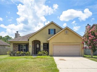 444 Autumn Haven Cir, Lacombe, LA 70445