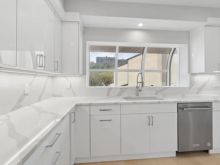 1225 River Rd #4D — Photo 11