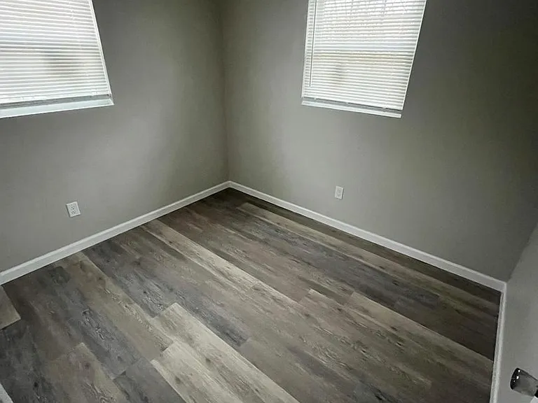 5618 N Garrison Pl — Photo 8