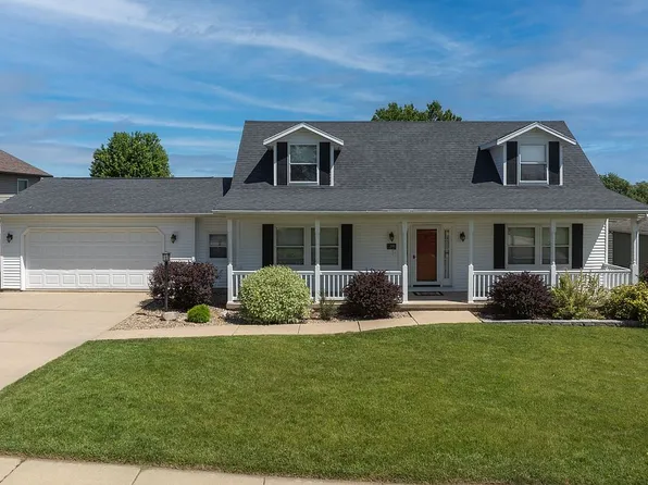 2560 Grand Ave, Marion, IA 52302