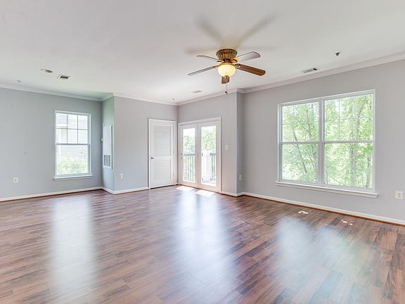 4th image of 5132 Brittney Elyse Cir APT G