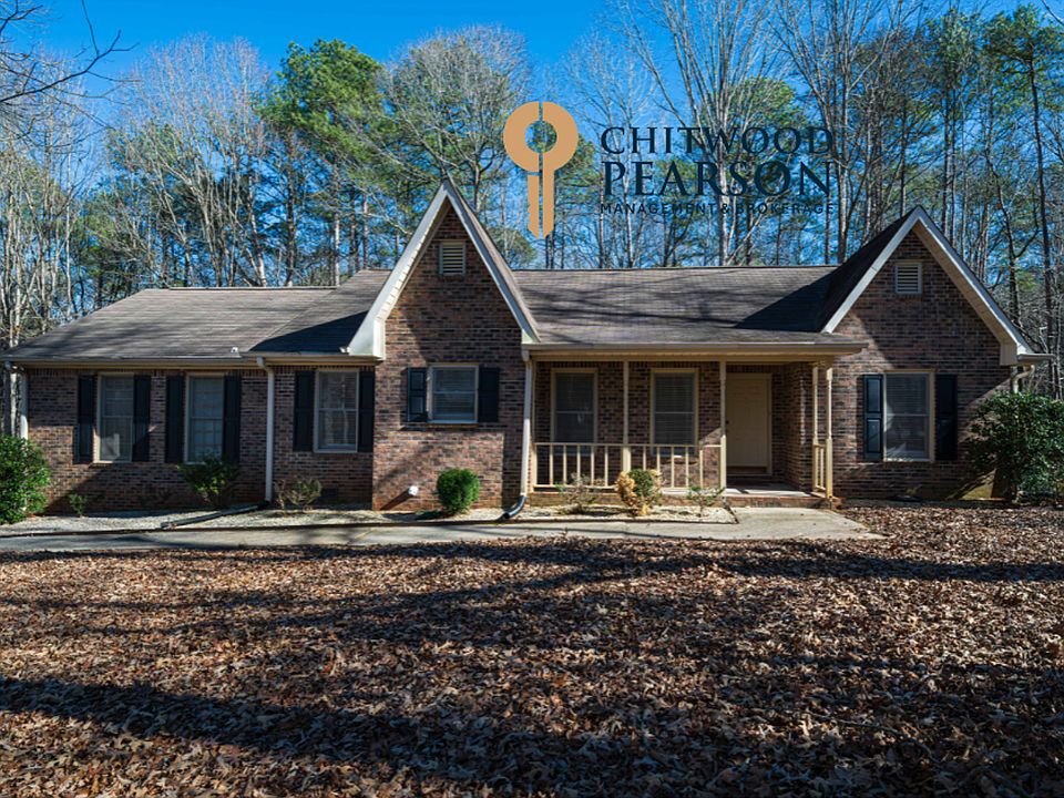 1st image of 175 Hampton Woods Dr