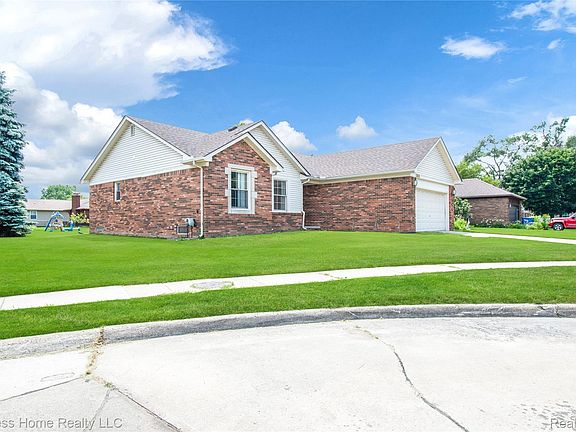5th image of 5010 Kelly Dr