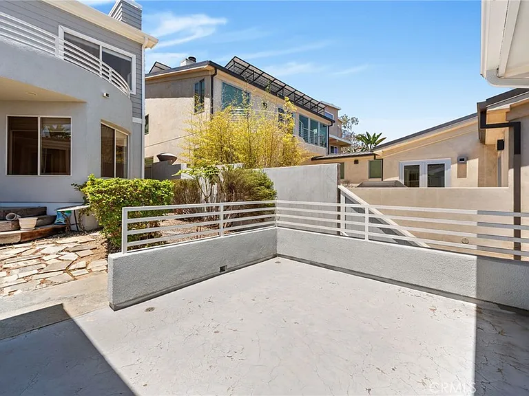 1536 Silver St — Photo 30