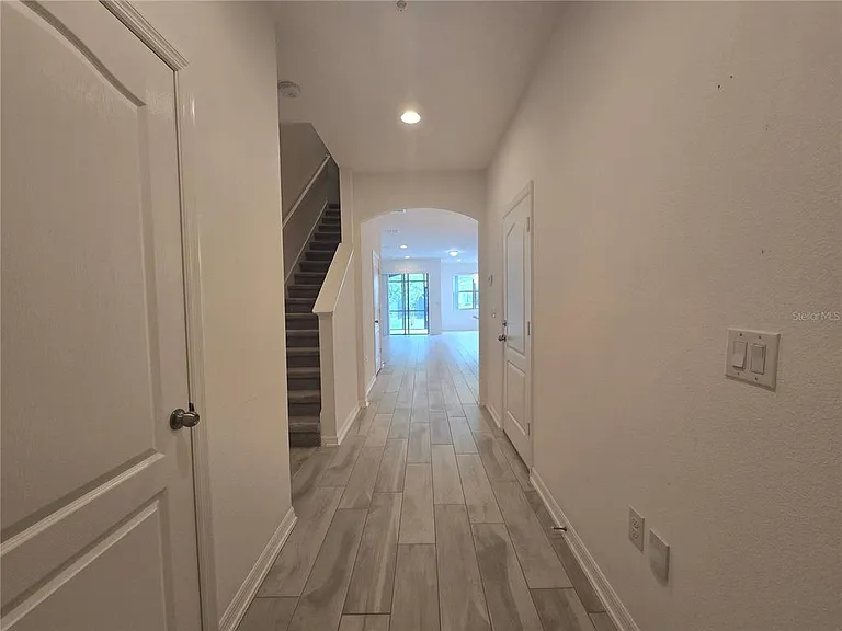 352 Rustic Loop — Photo 3