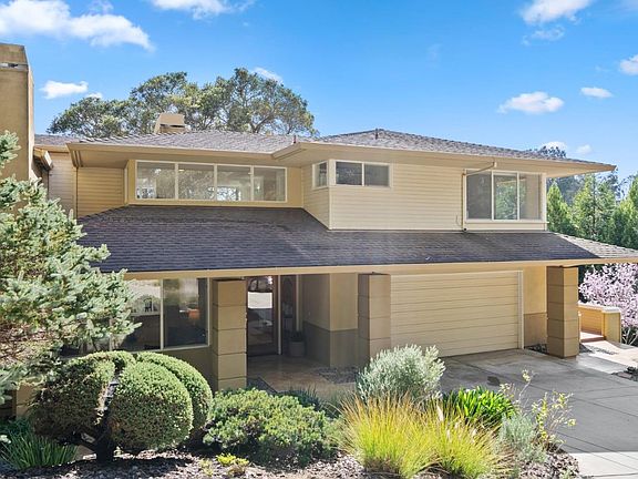 2nd image of 1925 Caterina Way