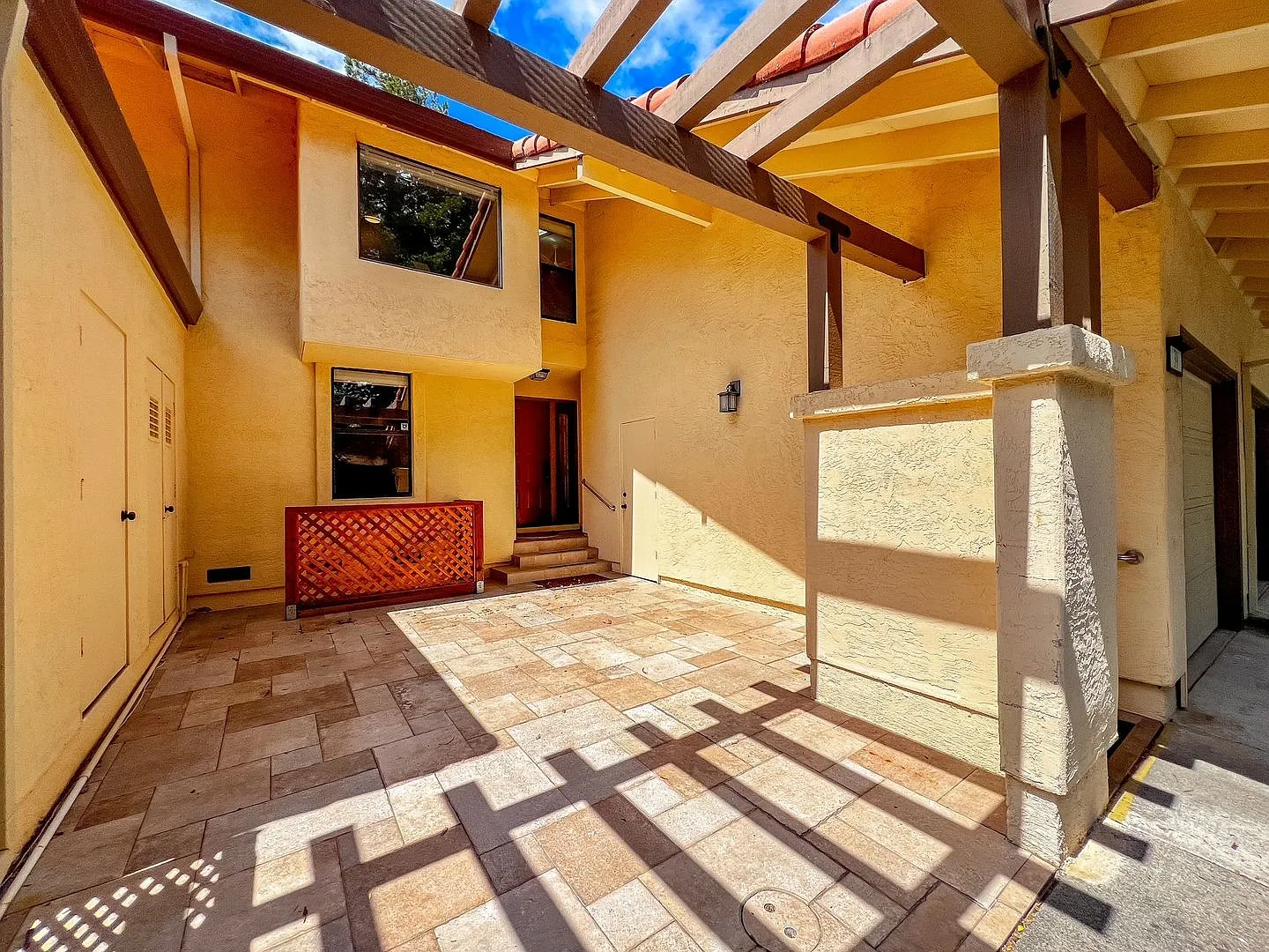 Luxury Living in Willowbrook 55+ Community — Photo 3