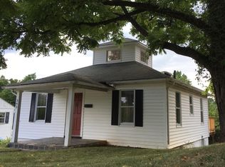 343 Red Ln, Salem, VA 24153
