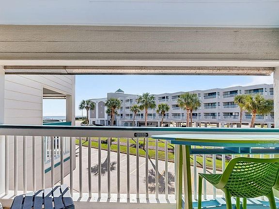 2nd image of 6102 Seawall Blvd #120