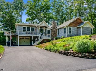 158 W Shore Trl, Sparta, NJ 07871