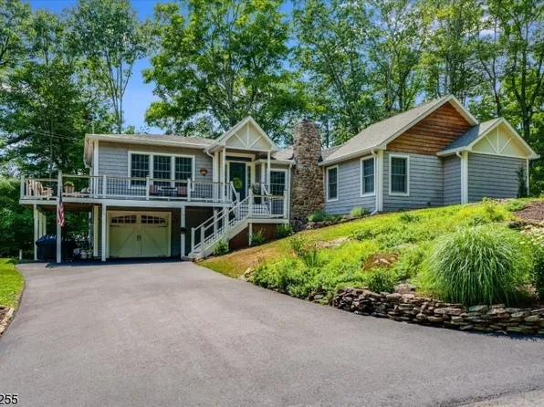 158 W Shore Trl, Sparta Twp., NJ 07871