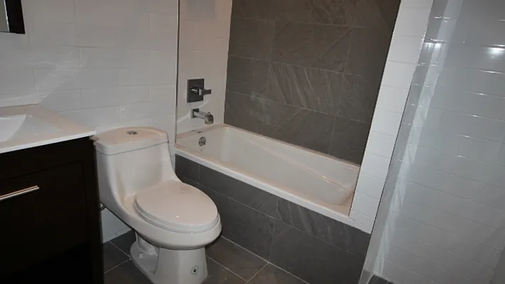 Rented by Nooklyn NYC LLC | media 18