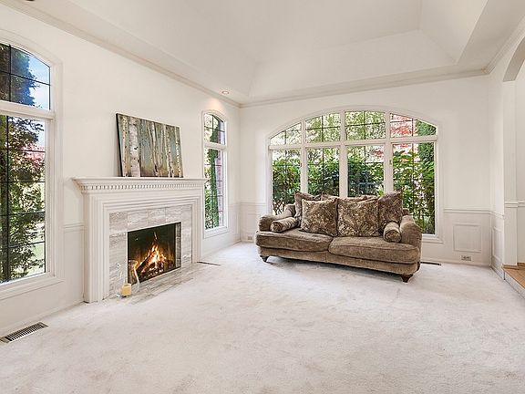 LivingRoom2