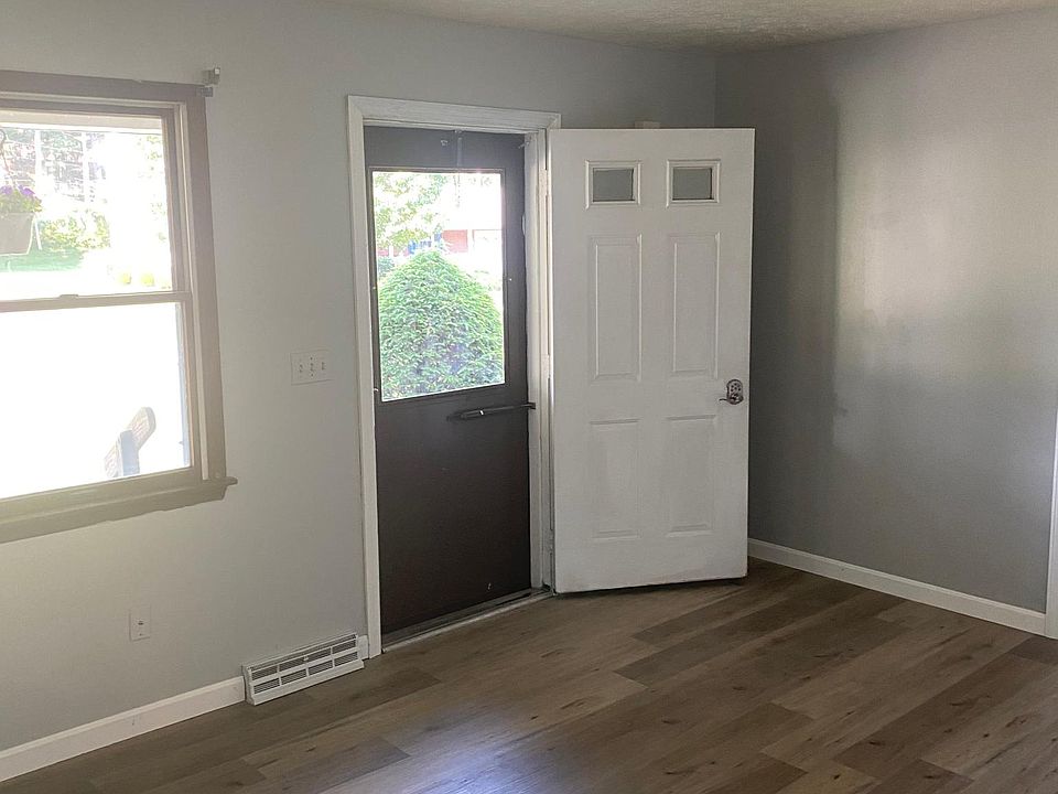 1st image of 110 Patti Ln