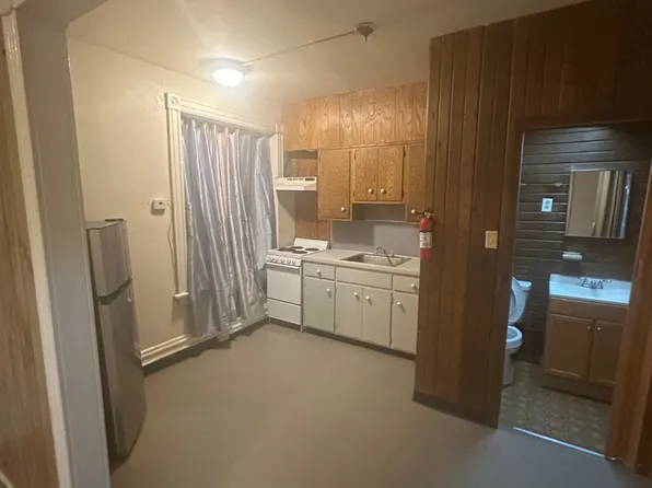 1201 Windsor St #1, Reading, PA 19604