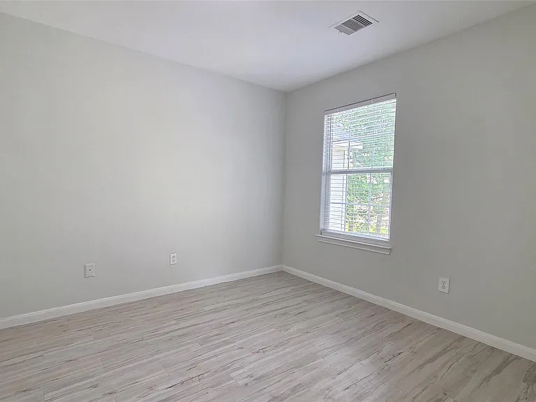 4121 Mallow St #B — Photo 16
