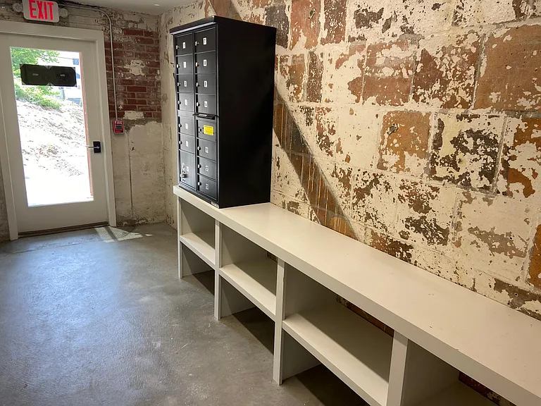 29 9th St #2S — Photo 17