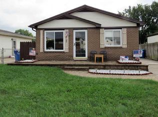 32100 32100 Ruehle Ave, Warren, MI 48093