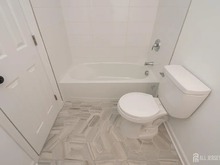 801 Woodbridge Commons Way — Photo 19