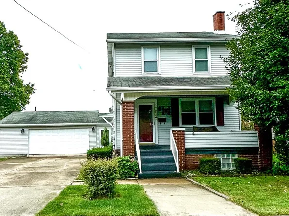 1704 N 3rd St, New Brighton, PA 15066